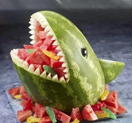 汝南吃瓜视频,揭秘当地特色美食与风土人情  第1张